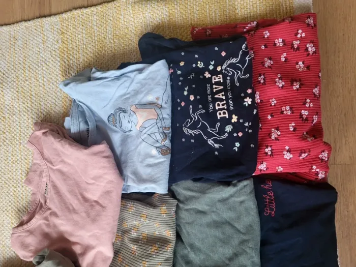 Lot de 14 tee-shirts en manches longues en 4 ans - photo numéro 5
