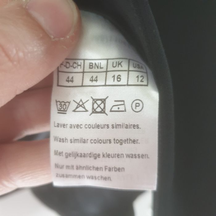Veste noire de service DAMART - photo numéro 6