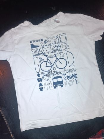 Tee shirt Okaïdi 5 ans