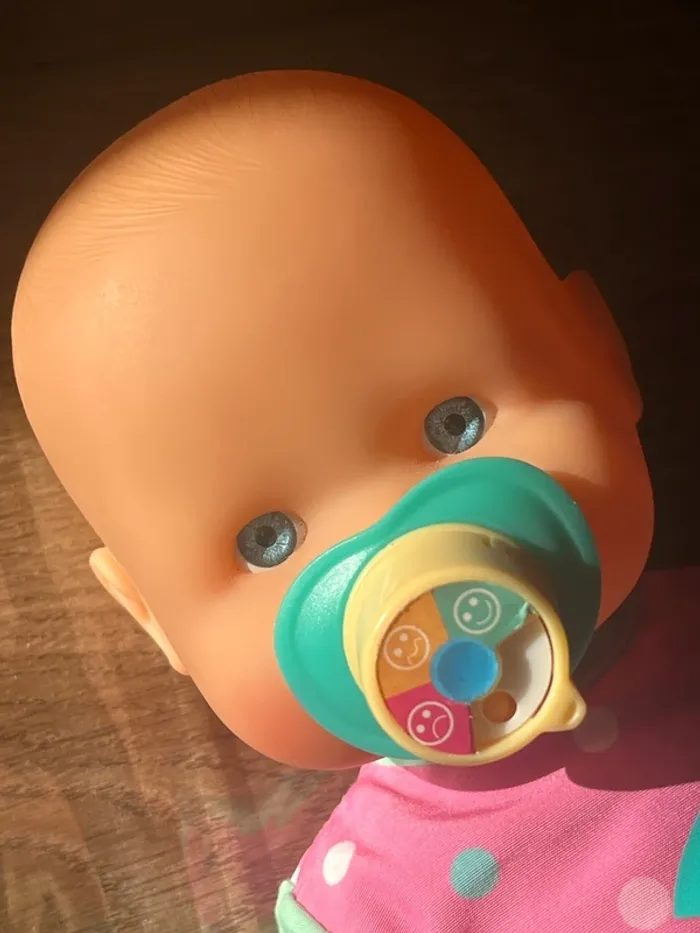 Poupon avec tétine d’humeur - photo numéro 2