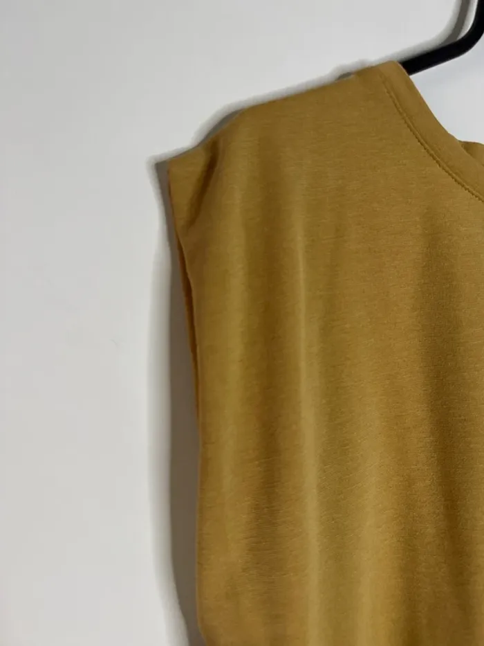 👚 T-shirt sans manche - camel - taille M - Gemo - très bon état - photo numéro 4