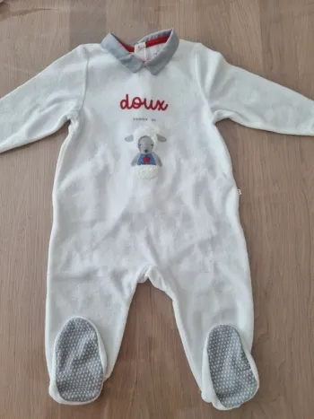 Pyjama neuf "doux comme un mouton" 🐑