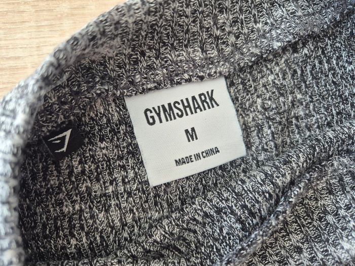 Top court gymshark taille M - photo numéro 3