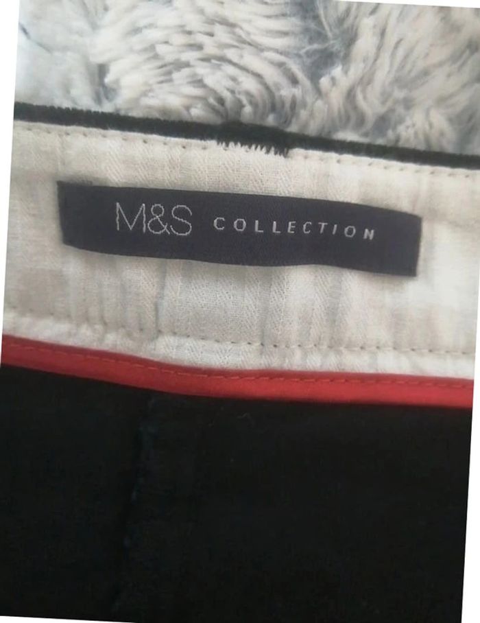 pantalon et legging M&S Woman noir taille 46 - photo numéro 3