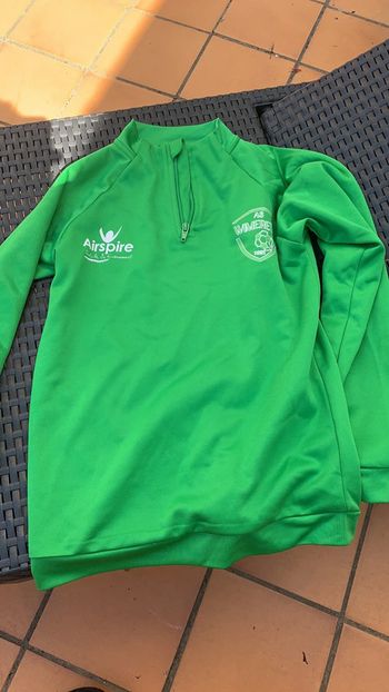 Veste survêtement sport/foot 8 ans vert Wimereux Airspire