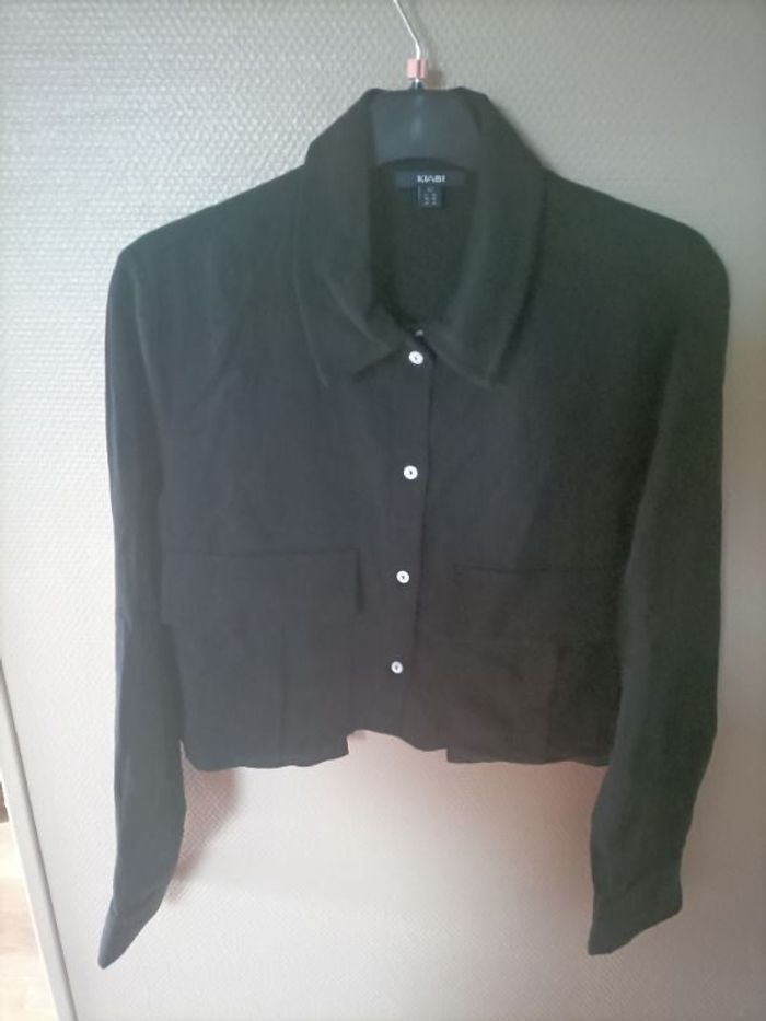 Chemise cropped noir