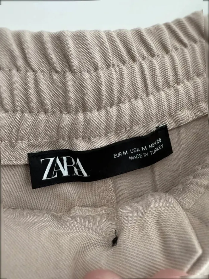 Pantalon cargo beige pour femme de Zara taille M - neuf - photo numéro 4