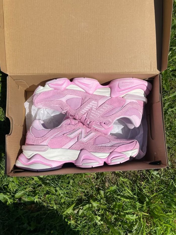 New Balance 9060 Pink Overdye ASOS Exclusive - photo numéro 4