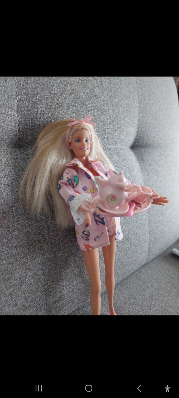 Barbie petit déjeuner et 2 autres pyjamas - photo numéro 2