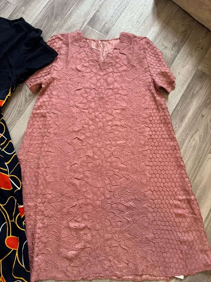 Lot de 2 robe  neuf avec étiquette - photo numéro 2
