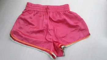 Mini short rose taille 38 40
