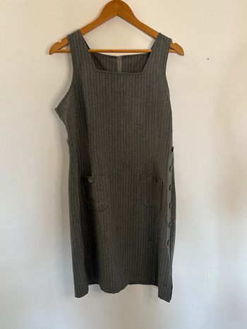Robe taille 42/44 élégante peu portée