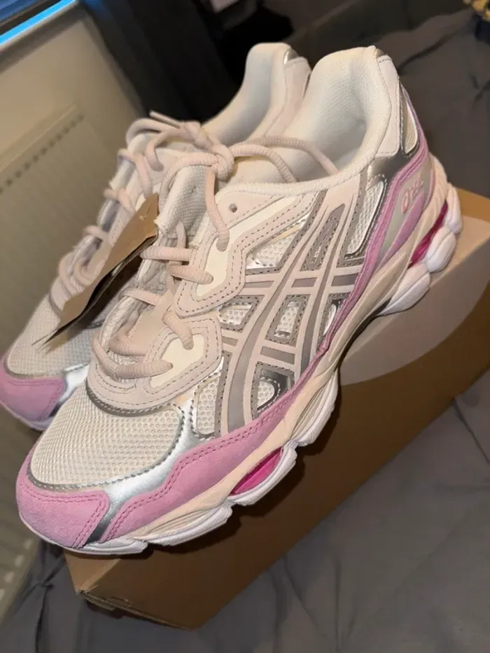 Asics GEL-NYC taille 36 - photo numéro 6