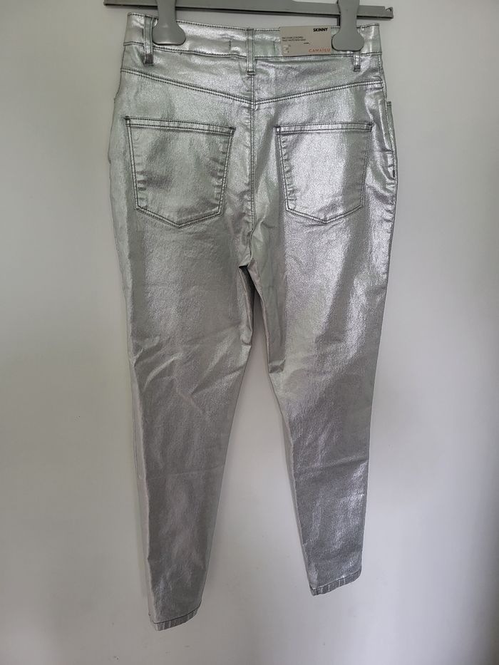 Pantalon skinny neuf - photo numéro 2