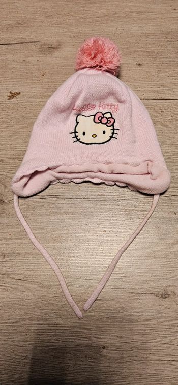 Bonnet doublé rose clair avec pompom Hello Kitty, de chez H&M, taille 12/18 mois, nickel