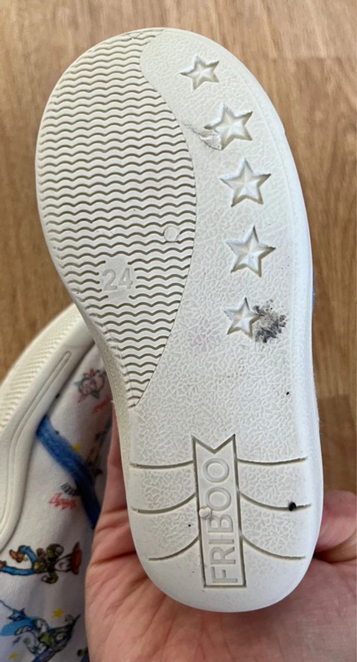 Chaussons taille 24 - photo numéro 4