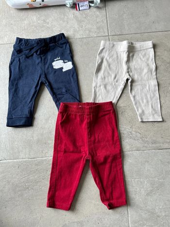 Lot 3 pantalons bébé 6 mois