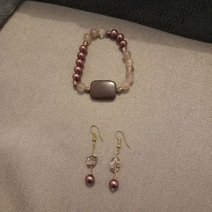 Bracelet  + boucles d'oreilles