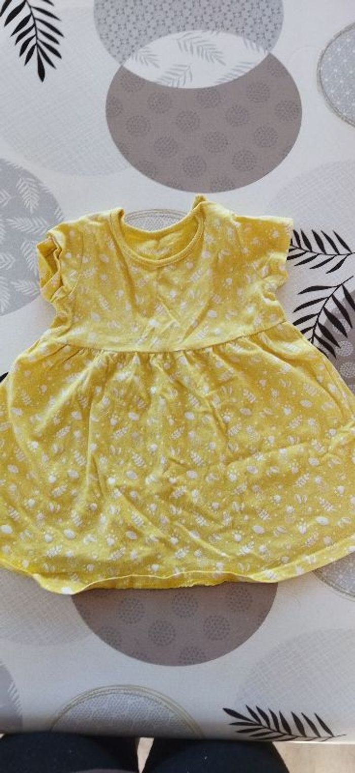 robe courte jaune