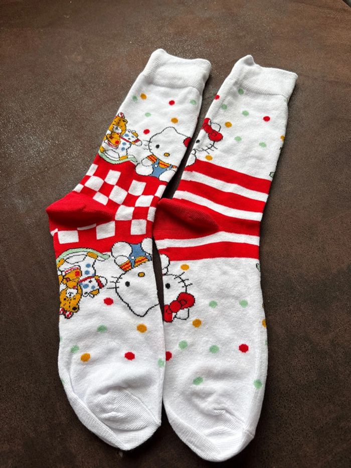 Lot de 5 paires de chaussettes Hello kitty - photo numéro 8