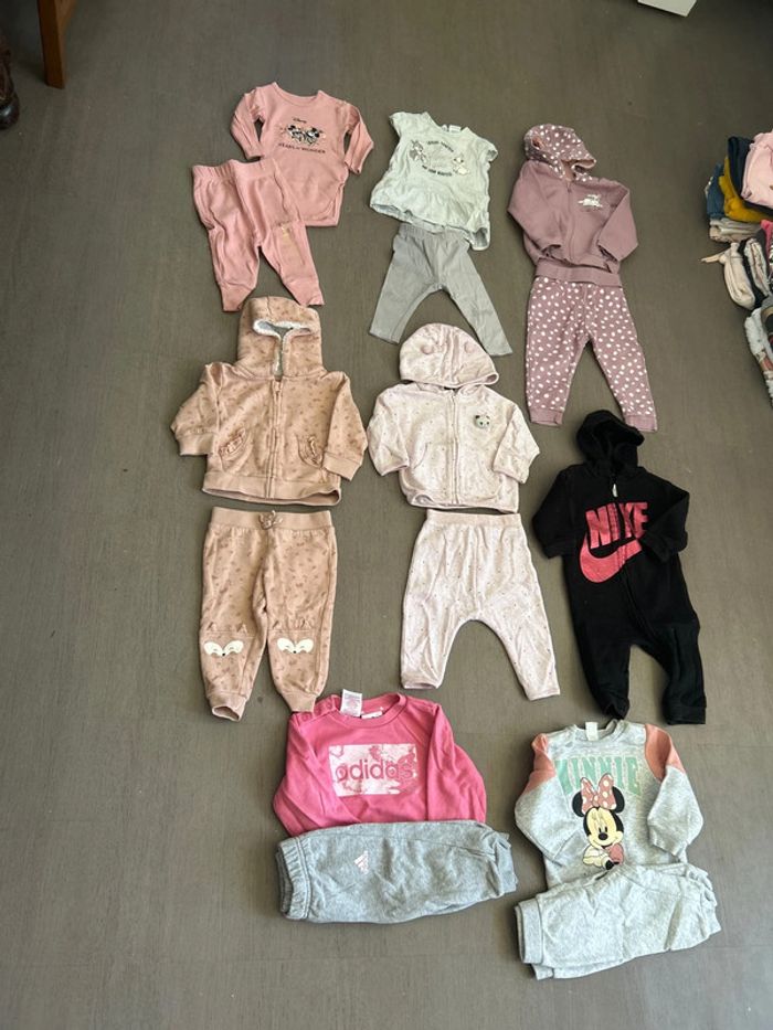 Lots de vêtements 9 mois - photo numéro 2