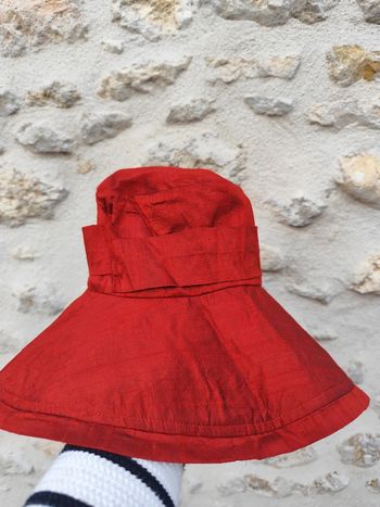 Superbe Bob / chapeau en soie neuf taille 1. #60