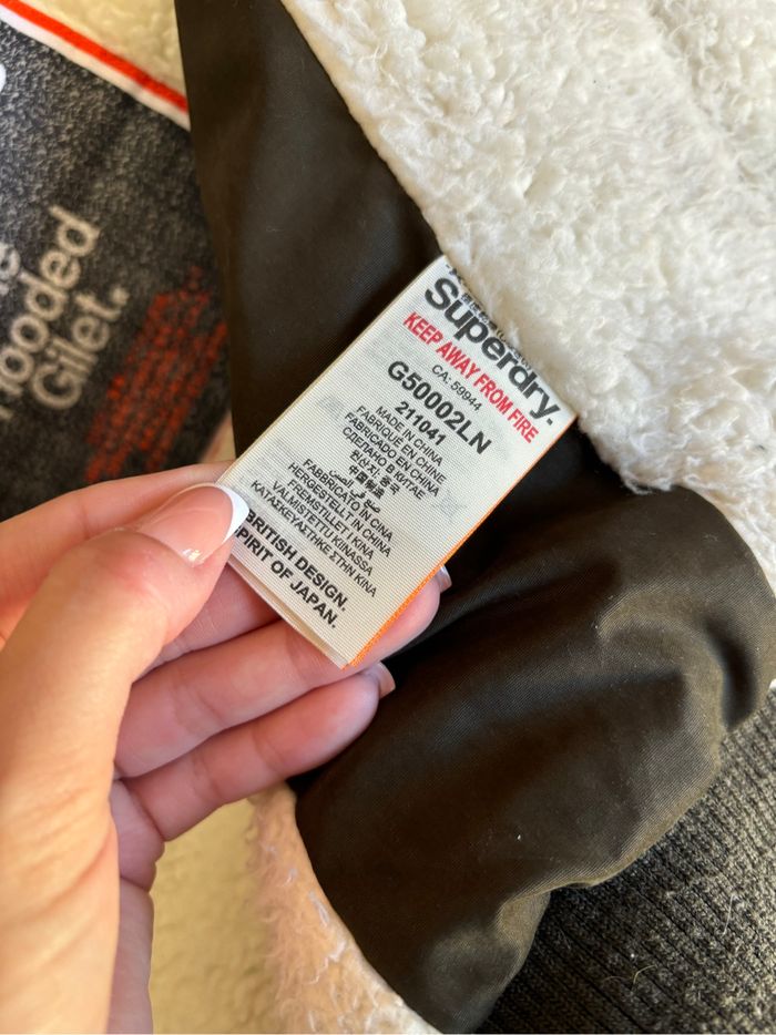 Doudoune sans manches Superdry femme Neuve – Microfibre polaire & capuche fourrure - photo numéro 7
