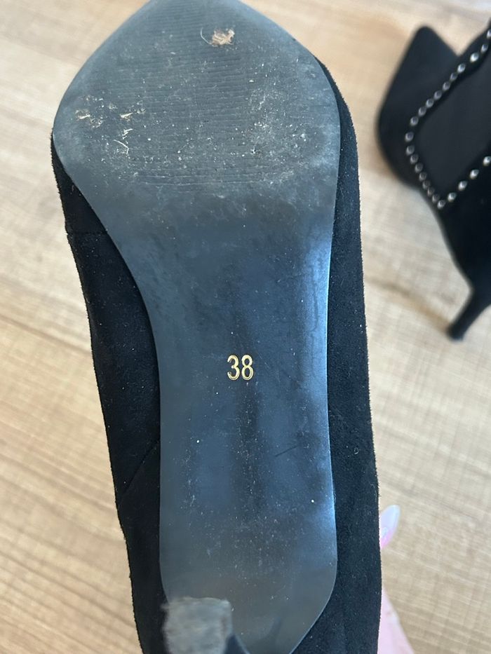 Bottines noires à talons avec strass Texto pointure 38 TBE (avec défaut) - photo numéro 7
