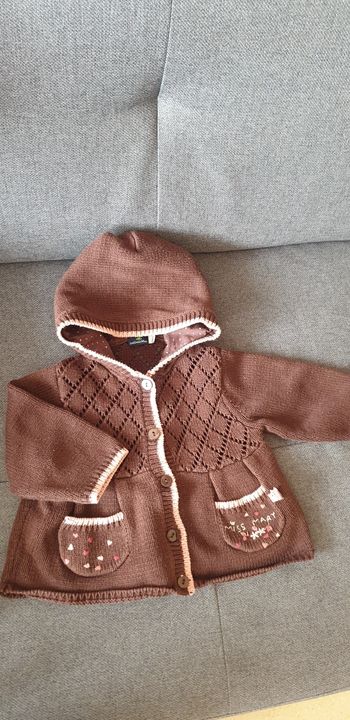 Gilet à capuche marron sergent major