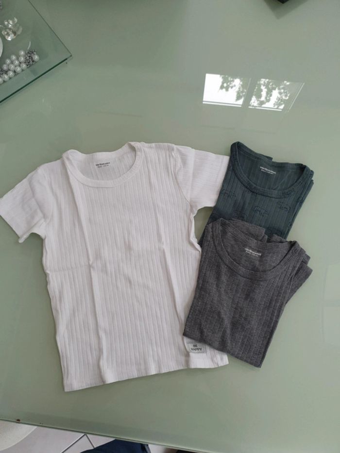 Lot de 3 maillots de corps cotelés 8 ans