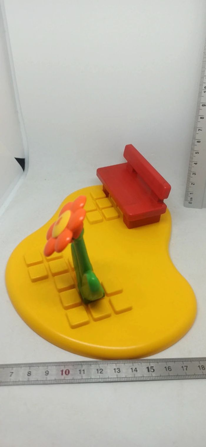 Décor paysage avec banc et fleur playmobil 123 - photo numéro 6