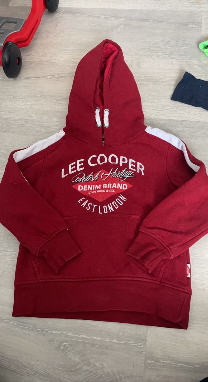 sweat lee cooper