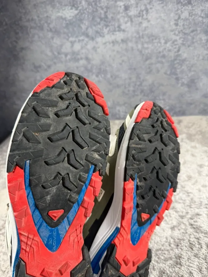 Salomon XA Pro 3D V9 - Beige & Multicolor - Blue & Yellow & Red - photo numéro 10