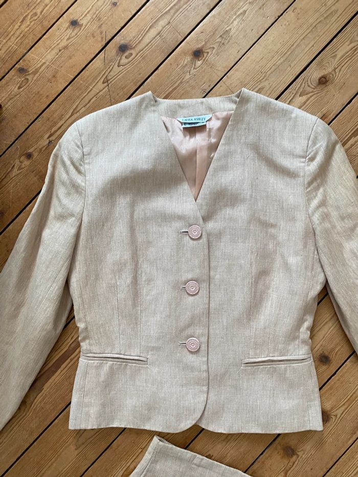 Ensemble tailleur jupe laura Ashley - photo numéro 2