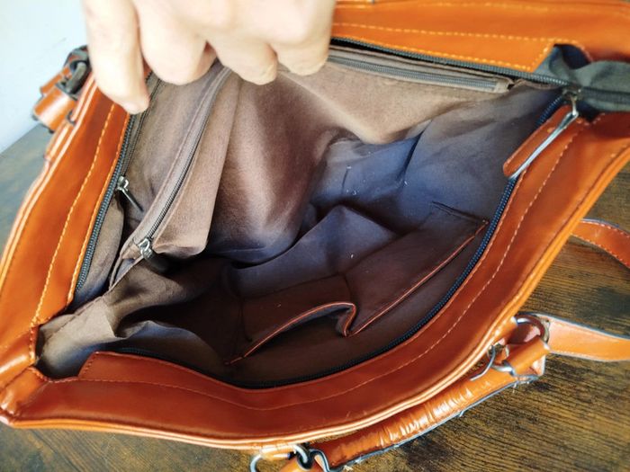 Sac à main épaules fourre tout - photo numéro 8