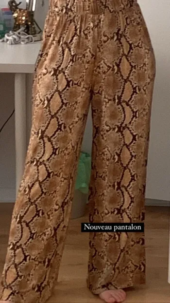 Pantalon large fluide confortable a imprimé