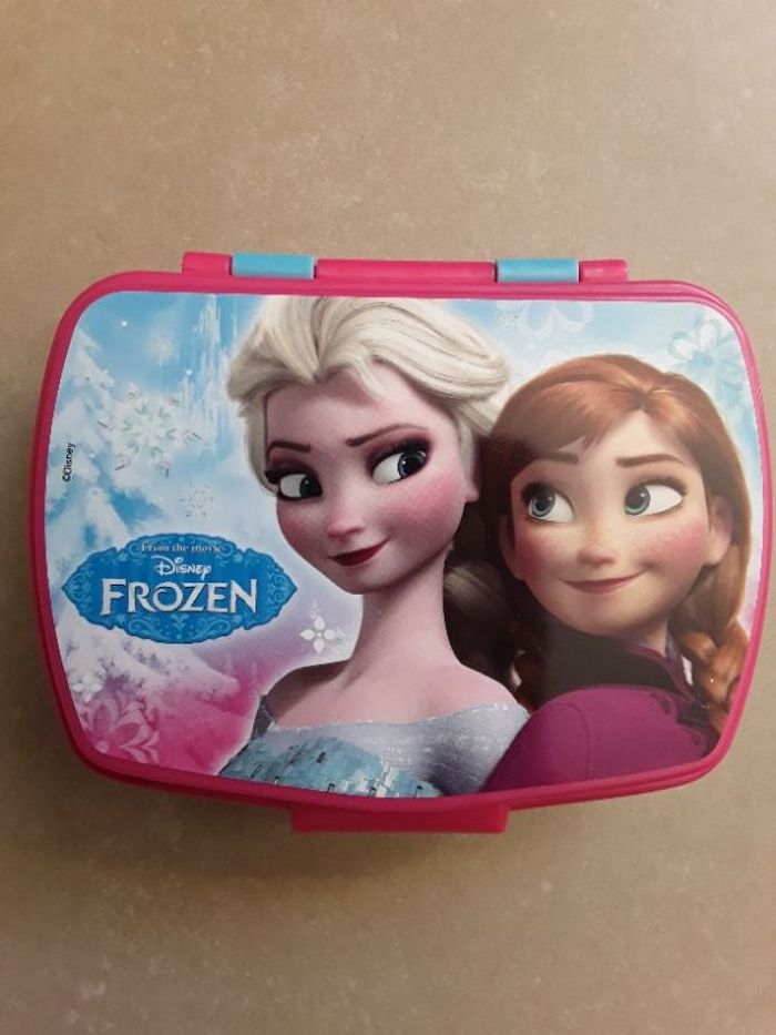 Boîte à goûter Elsa et Anna REINE DES NEIGES NEUVE