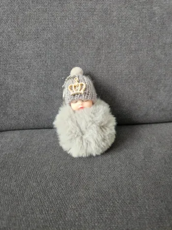 Porte clé fausse fourrure baby