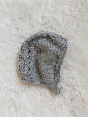 Béguin en laine gris