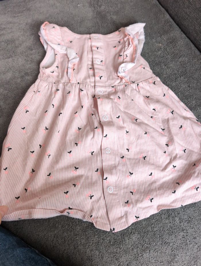 Robe 12 mois cerise - photo numéro 3