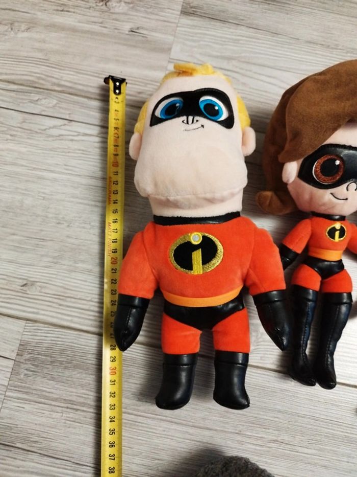 Peluche famille indestructible Pixar - photo numéro 2