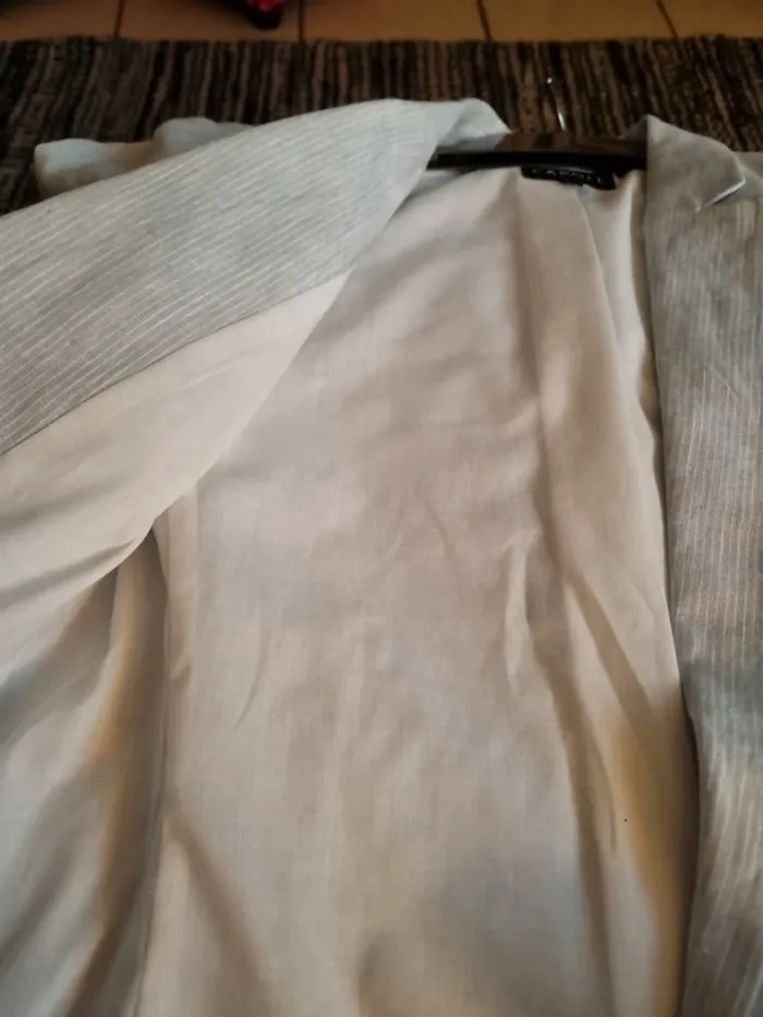 Veste Caroll neuve en lin  taille 42! - photo numéro 7