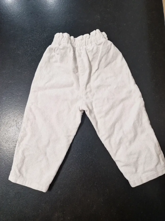 Magnifique pantalon blanc velours 24 mois fille jacadi - photo numéro 2
