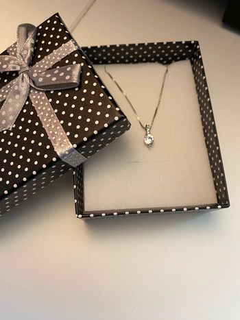 Collier Pendentif Brillant Fine Chaîne