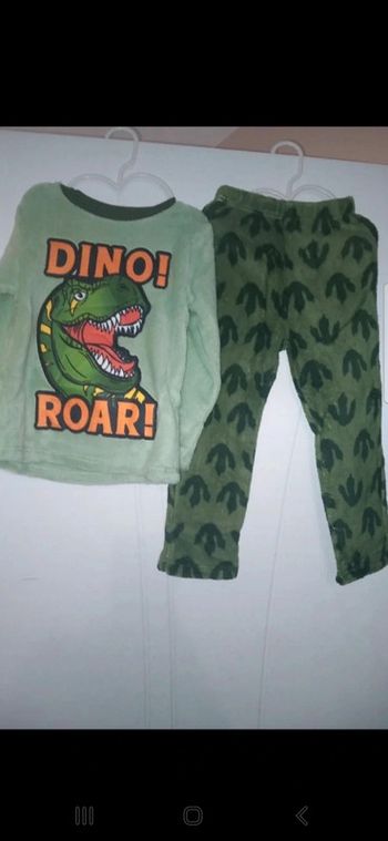 Pyjama 2 pièces dino