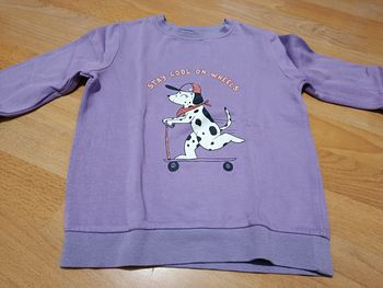 sweat fille 8 ans (kiabi)