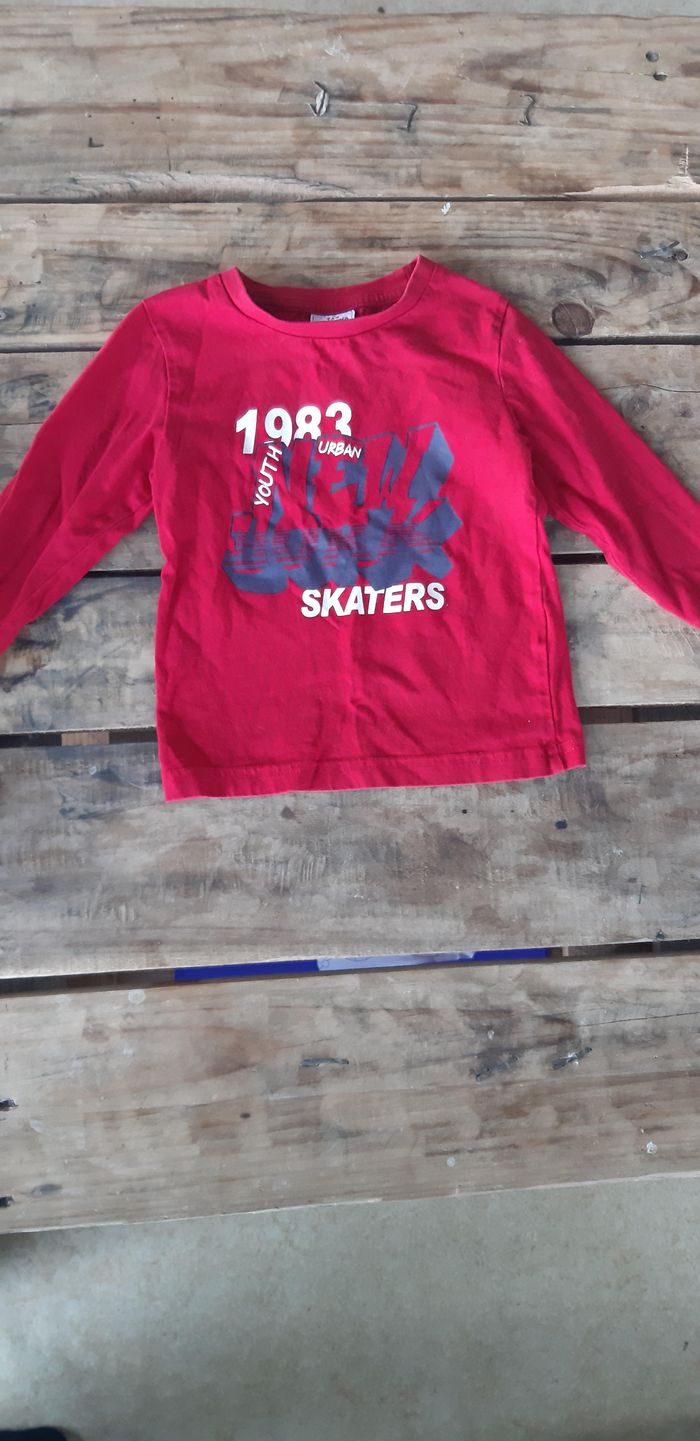 Haut 24 mois garçon tape a l'oeil - photo numéro 2