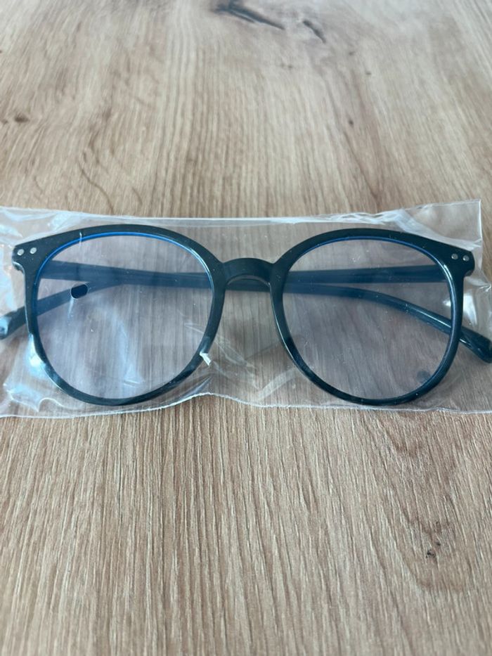 Lunettes , lumière bleues , neuves , style intemporel , Unisex - photo numéro 6