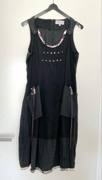 Robe noire taille 40