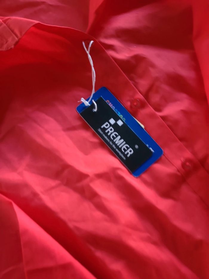 Chemise rouge - photo numéro 2